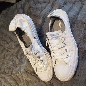 Converse shoreline slip, white lace-like pattern